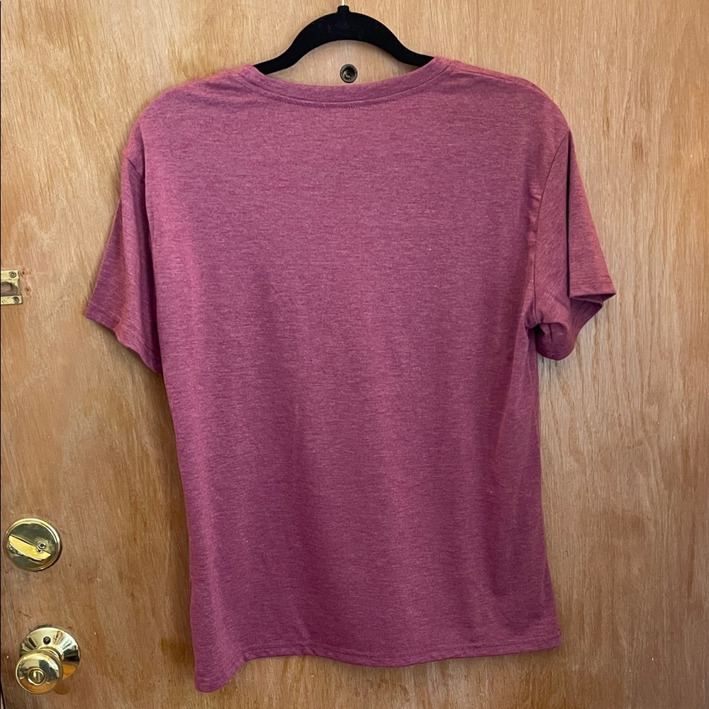 Cat Design Graphic T-Shirt - Picture 4 of 4